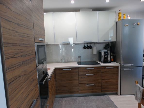 
  Продам 2-комн. квартиру 52.7 м². Фото 11.