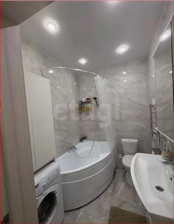 
  Продается 2-комн. квартира 37.2 м², в ЖК Весенний, Заречная, 5 очередь, дом 1. Фото 6.