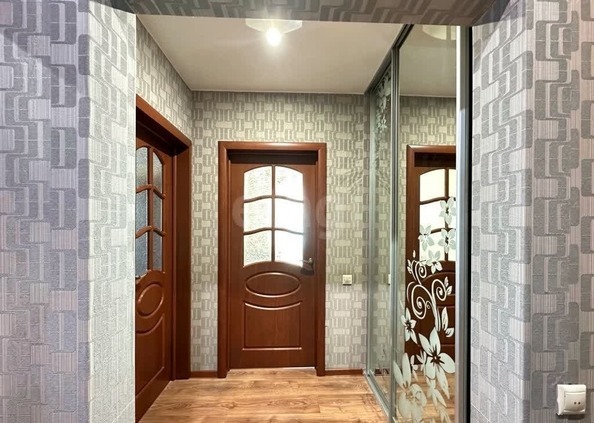 
  Продается 2-комн. квартира 58.1 м². Фото 1.