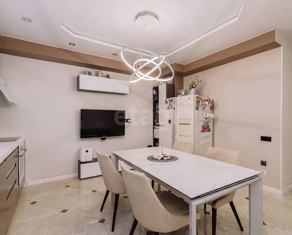 
  Продается 3-комн. квартира 114.5 м². Фото 1.