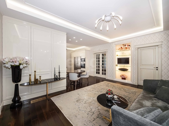 
  Продается 4-комн. квартира 184 м². Фото 7.