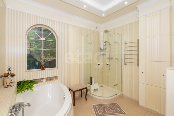 
  Продается 4-комн. квартира 180 м². Фото 11.