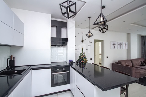
  Продается апартамент 65 м², в АК Apartriver, апарт-отель. Фото 1.