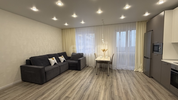 
  Продается 2-комн. квартира 57 м², в ЖК Сосны, б/с 4,3. Фото 10.