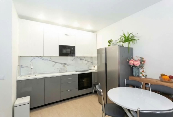 
  Продается 2-комн. квартира 42.5 м², в ЖК Ясный берег, дом 19. Фото 2.