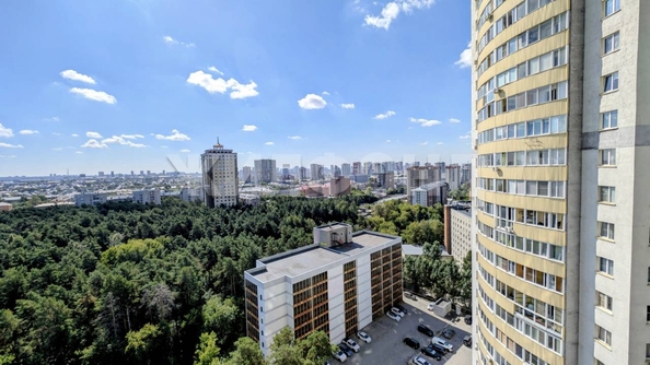 
  Продается 2-комн. квартира 55 м². Фото 14.