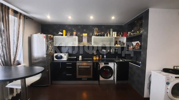 
  Продается 3-комн. квартира 62 м². Фото 4.