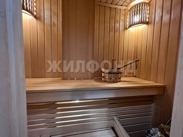 
  Продается 4-комн. квартира 140.9 м². Фото 23.