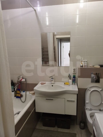 
  Продается 1-комн. квартира 38 м², в ЖК Радужный каскад, б/с 19. Фото 12.