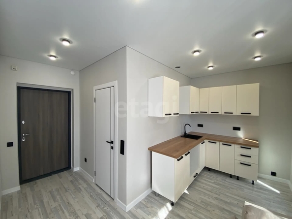 
  Продается студия 28 м², в ЖК Дежнёв, дом 2. Фото 2.