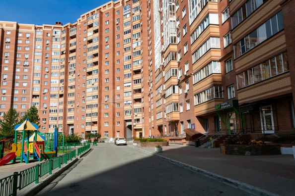 
  Продается 2-комн. квартира 44 м², в ЖК Радужный каскад, б/с 19. Фото 19.