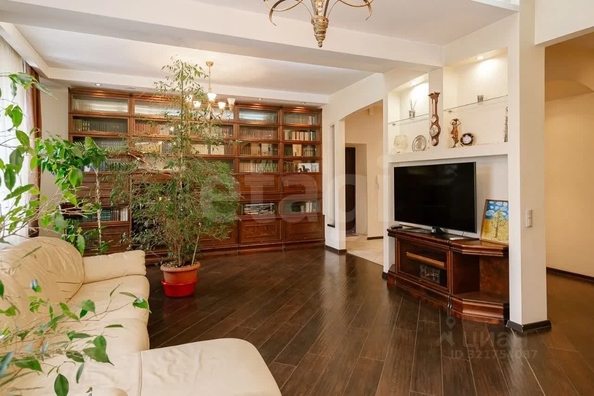 
  Продается 4-комн. квартира 138 м². Фото 3.