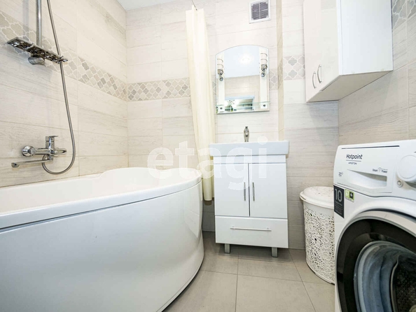
  Продается 3-комн. квартира 54 м², в ЖК Солнечные часы, дом 2. Фото 2.