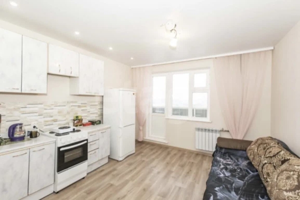 
  Продается студия 30 м². Фото 1.