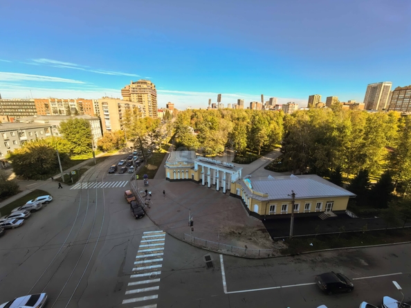 
  Продается 3-комн. квартира 124 м². Фото 1.