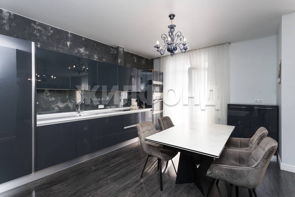 
  Продается 3-комн. квартира 113.3 м². Фото 1.
