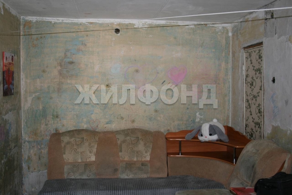 
  Продается комната 28 м². Фото 1.