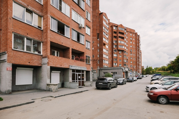 
  Сдается офис 175.4 м². Фото 8.