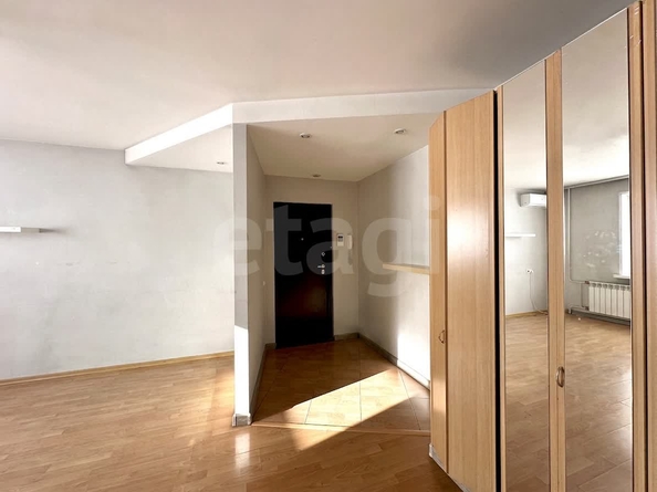 
  Продается 4-комн. квартира 77 м². Фото 7.