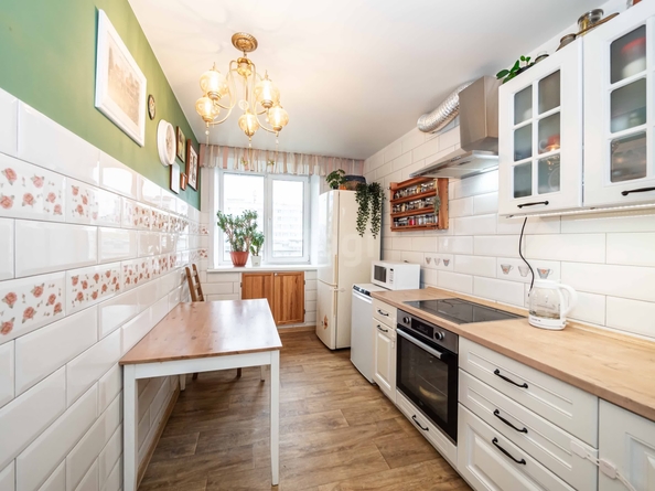 
  Продается 3-комн. квартира 60.6 м². Фото 1.