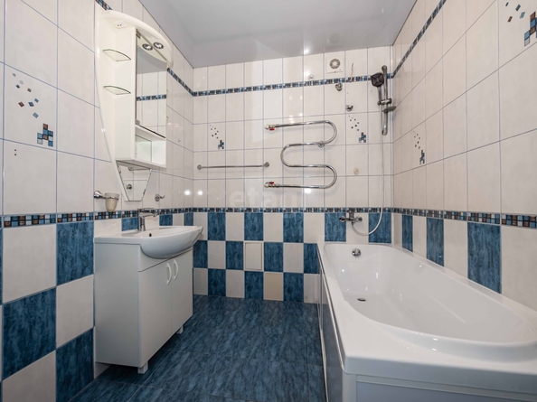 
  Продается 3-комн. квартира 103.6 м². Фото 1.