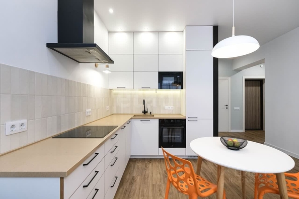 
  Продается 4-комн. квартира 87.5 м², в ЖК Красный проспект, дом 2. Фото 1.