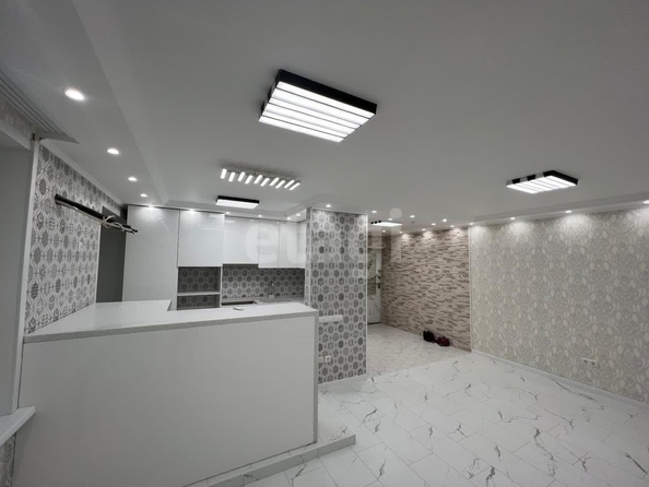 
  Продается 3-комн. квартира 60.6 м². Фото 1.