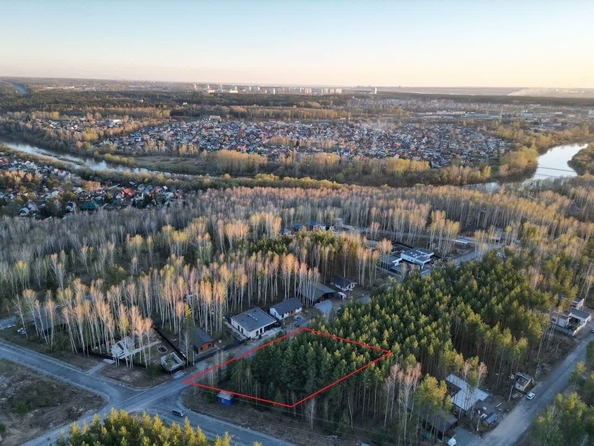 
  Продается земельный участок 10 соток. Фото 1.