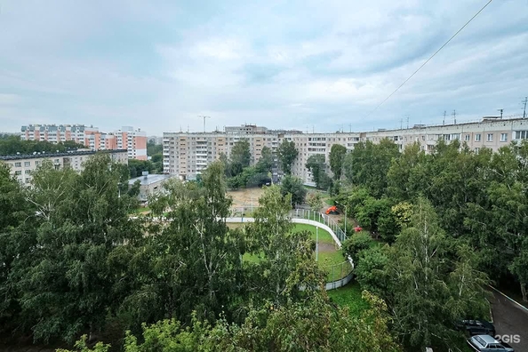 
  Продается 3-комн. квартира 56.5 м². Фото 1.