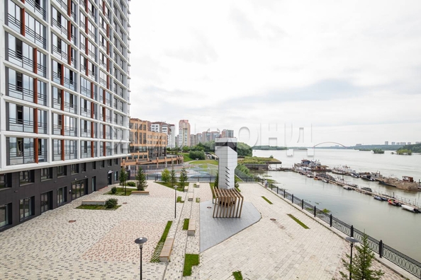 
  Продается апартамент 42.25 м², в АК Apartriver, апарт-отель. Фото 7.