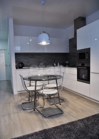 
  Продается 3-комн. квартира 61 м². Фото 1.