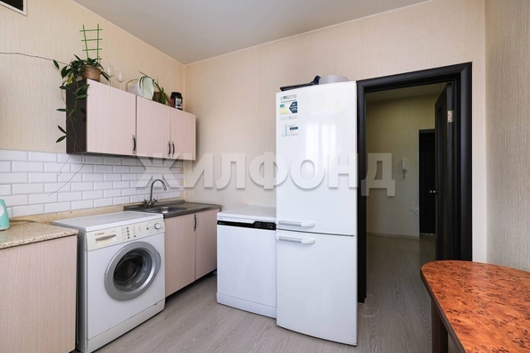 
   Продам 2-комнатную, 48 м², Сержанта Коротаева ул, 1

. Фото 15.