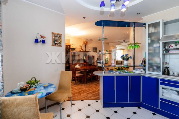 
  Продается 3-комн. квартира, 167 м², Краснообск, д. 219
. Фото 14.