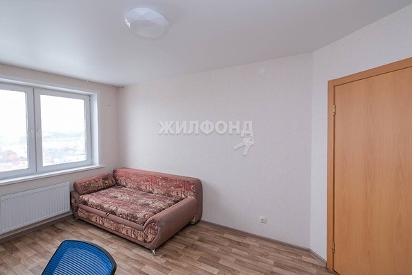 
   Продам 1-комнатную, 33 м², Петухова ул, 95/4

. Фото 13.
