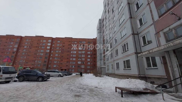 
   Продам 1-комнатную, 33.9 м², Абаканская ул, 4

. Фото 8.