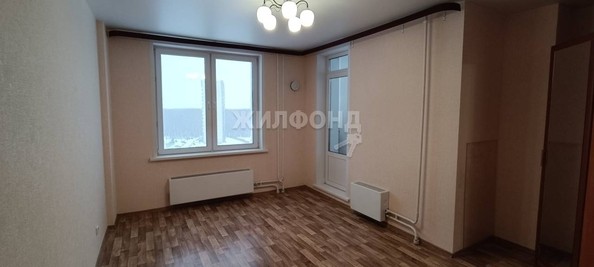 
   Продам 1-комнатную, 38.2 м², Дмитрия Шмонина ул, 10/1

. Фото 5.