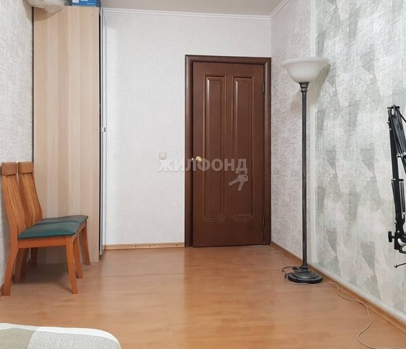 
   Продам 3-комнатную, 59.7 м², Дуси Ковальчук ул, 412

. Фото 17.