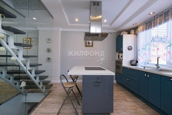 
   Продам 3-комнатную, 153.9 м², Центральная аллея (Уютный мкр.) ул, 22

. Фото 4.