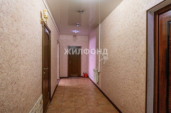 
   Продам дом, 290.1 м², Новосибирск

. Фото 12.