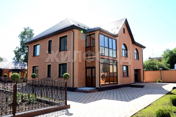 
   Продам дом, 253.1 м², Обь

. Фото 4.
