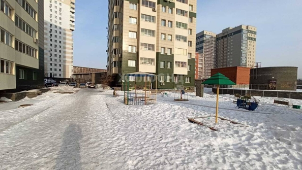 
   Продам 1-комнатную, 46.2 м², Овражная ул, 6

. Фото 15.