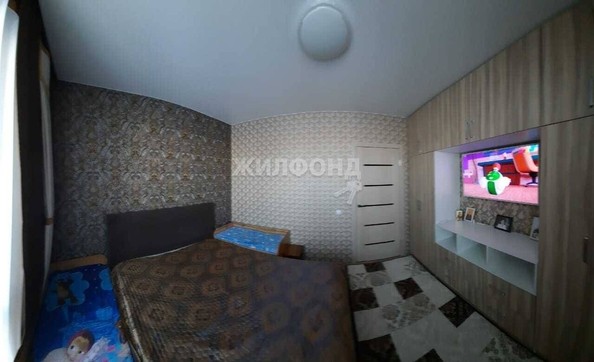 
   Продам 2-комнатную, 56.9 м², Александра Чистякова ул, 18

. Фото 9.