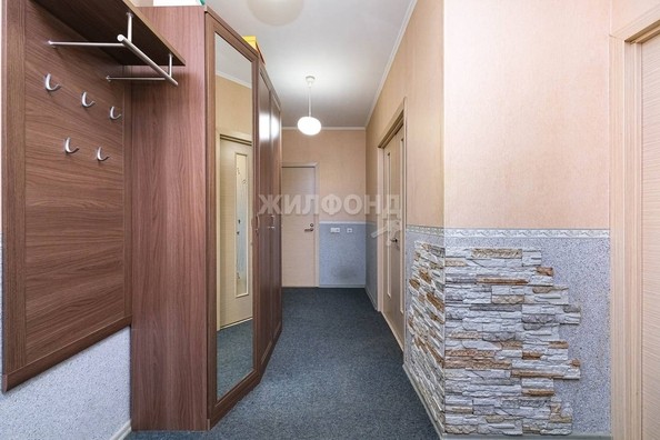 
   Продам 2-комнатную, 73.5 м², Попова ул, 11/2

. Фото 5.