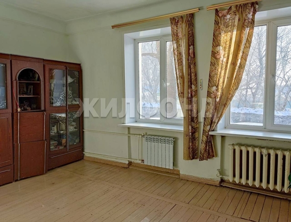 
   Продам 3-комнатную, 72.7 м², Приморская ул, 31

. Фото 2.