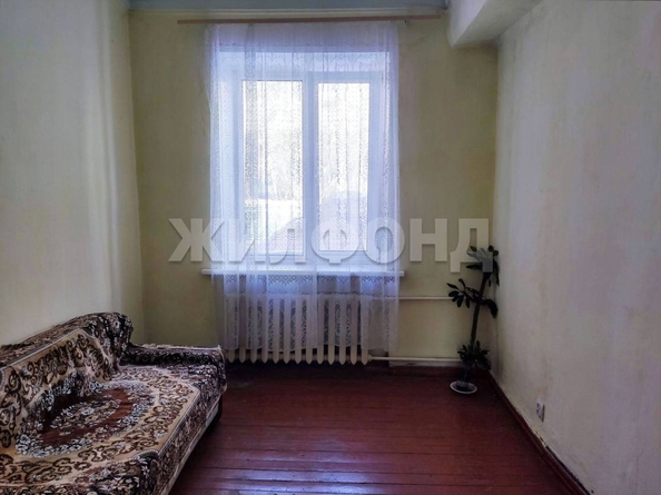 
   Продам 3-комнатную, 72.7 м², Приморская ул, 31

. Фото 3.