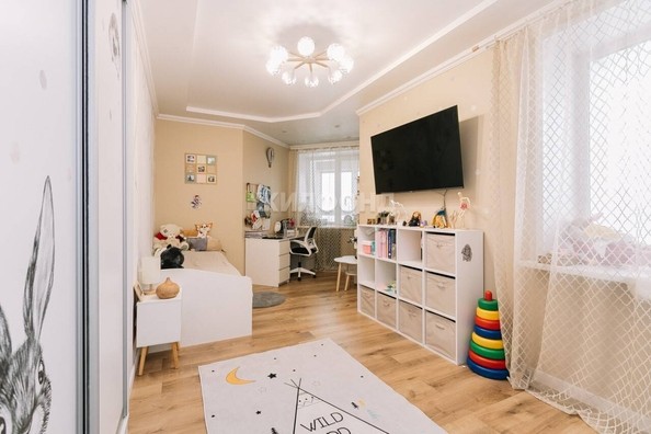 
   Продам 4-комнатную, 188 м², Ленинградская ул, 101/2

. Фото 20.