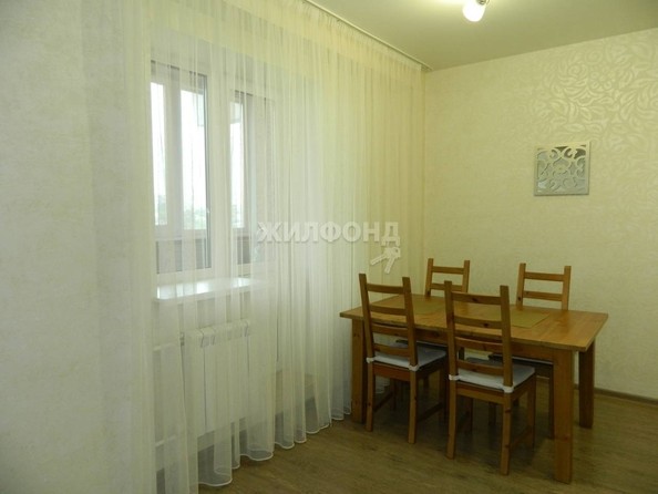 
   Продам 3-комнатную, 85.2 м², Адриена Лежена ул, 17

. Фото 13.