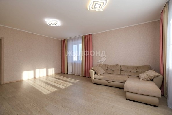 
   Продам 3-комнатную, 86 м², Николая Сотникова ул, 16

. Фото 17.