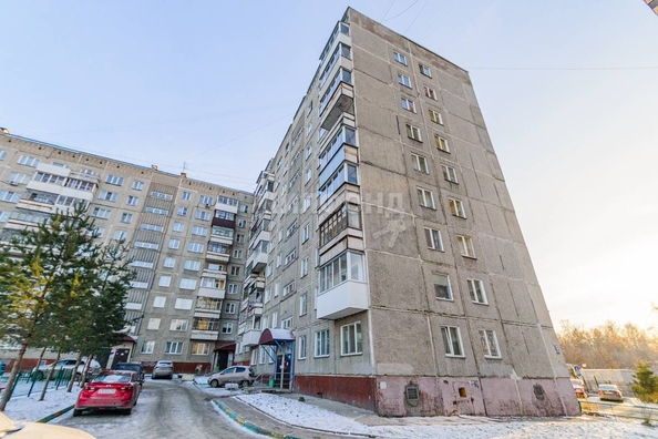 
   Продам 1-комнатную, 30 м², Адриена Лежена ул, 7/1

. Фото 2.