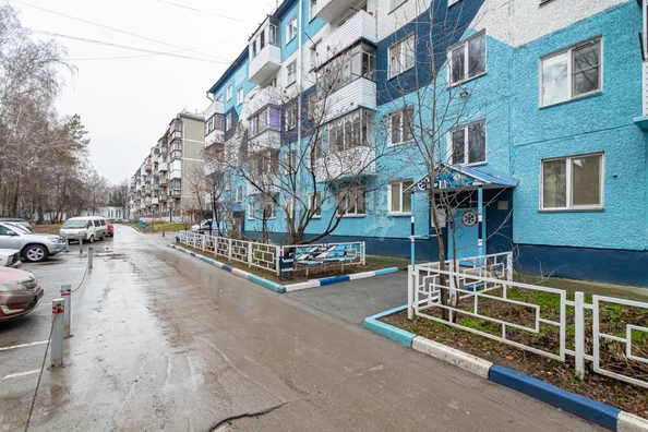 
   Продам 3-комнатную, 58.3 м², Иванова ул, 41

. Фото 4.